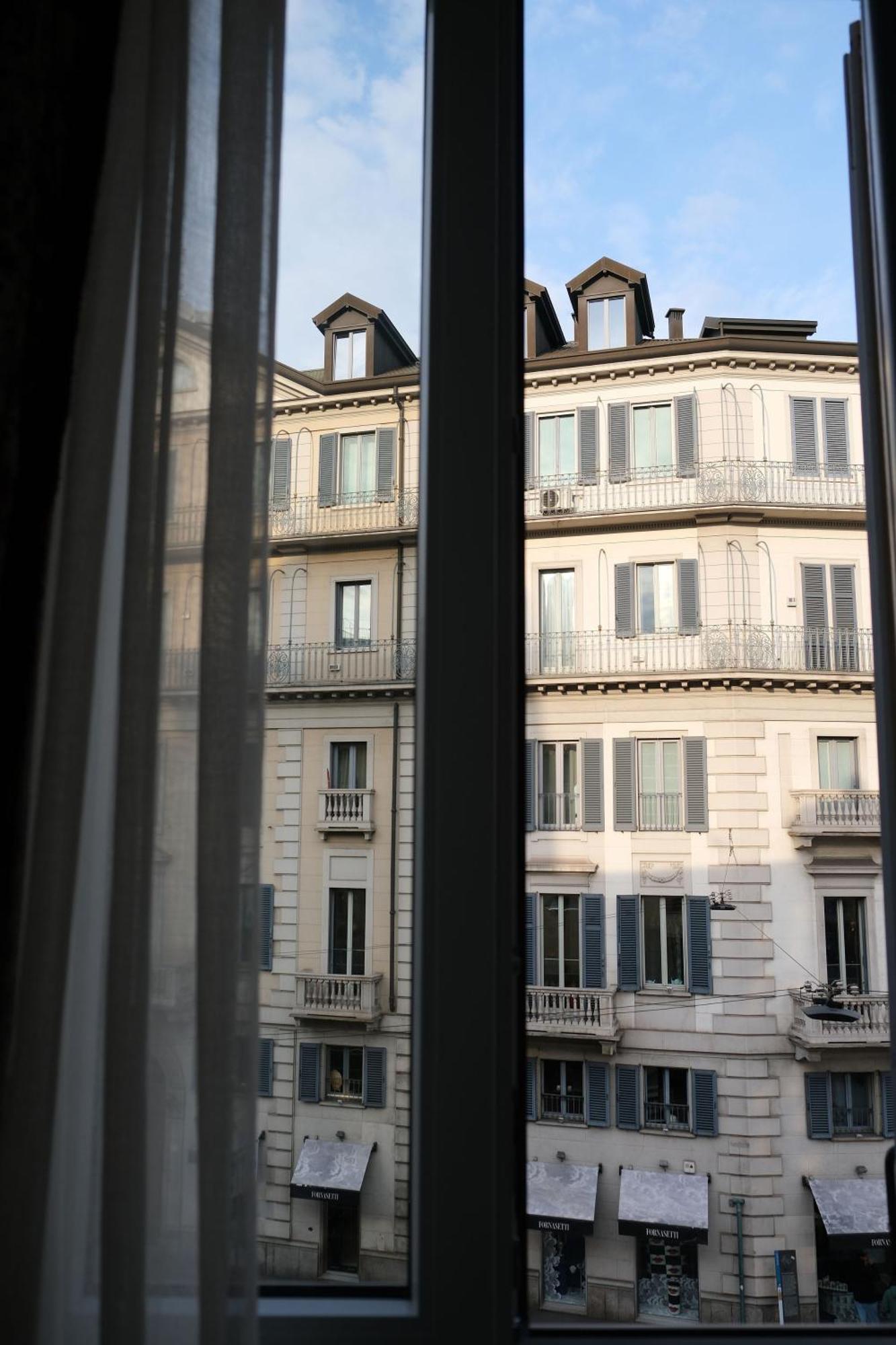 The Couper Spiga Hotel Milan Bagian luar foto